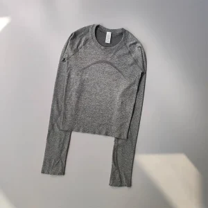 Women's Long Sleeve Yoga Shirts